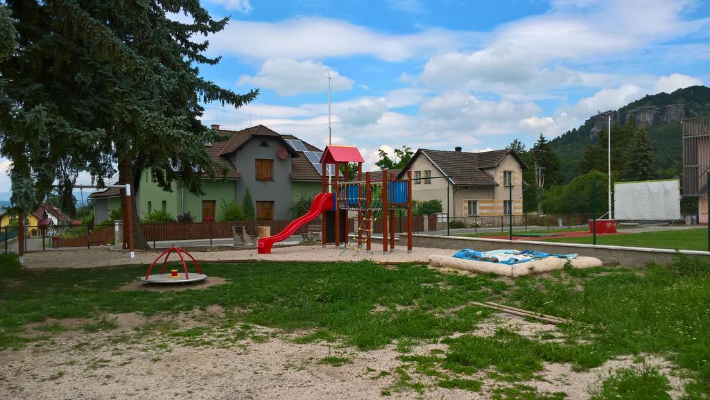 Chalupa Pod Drábskými světničkami Mnichovo Hradiste Exterior foto